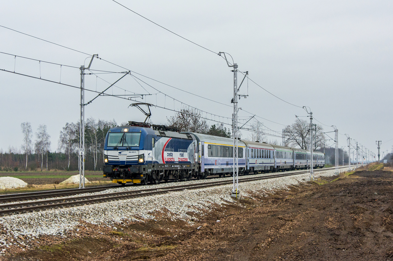 383 202