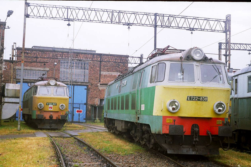 ET22-838