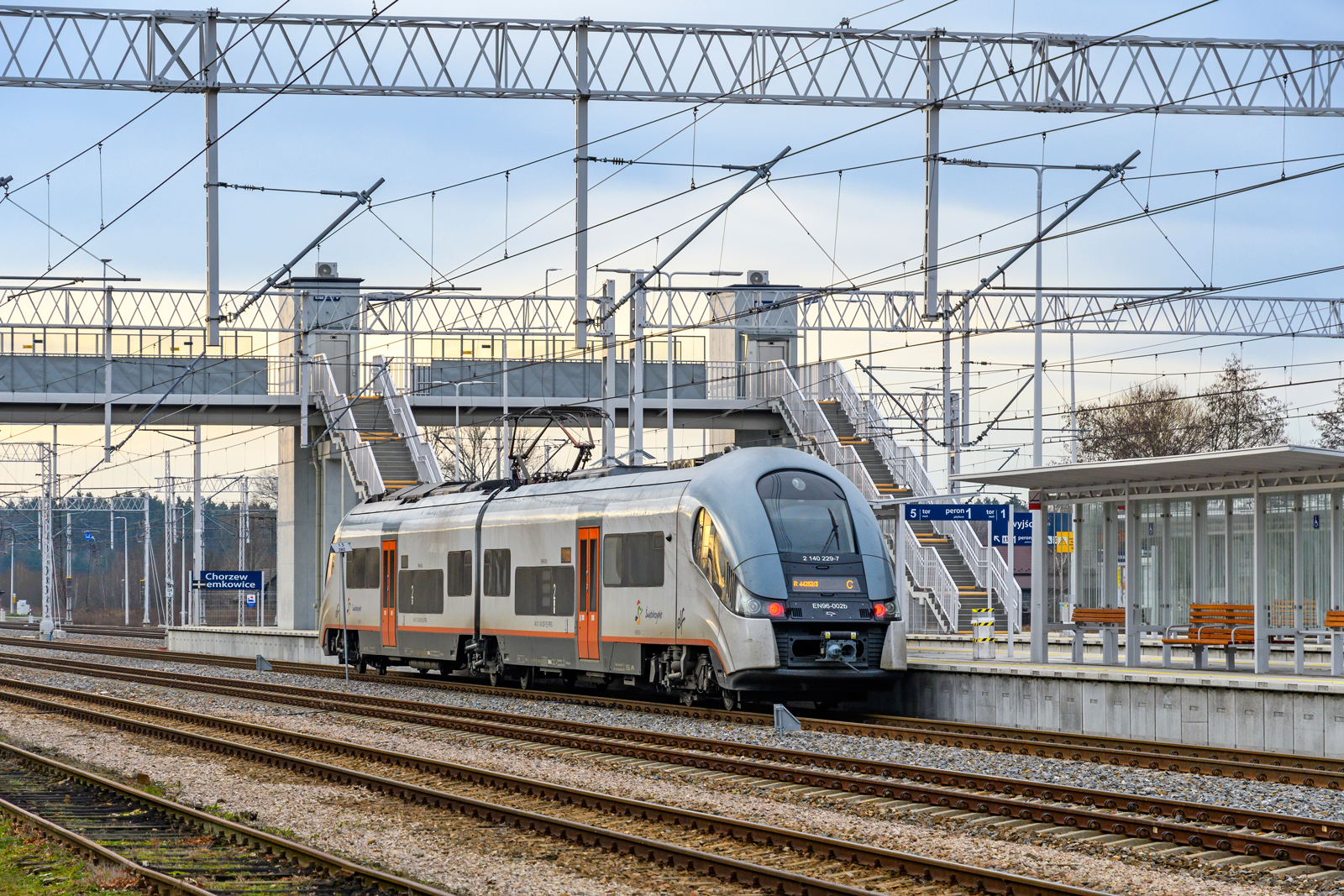EN96-002