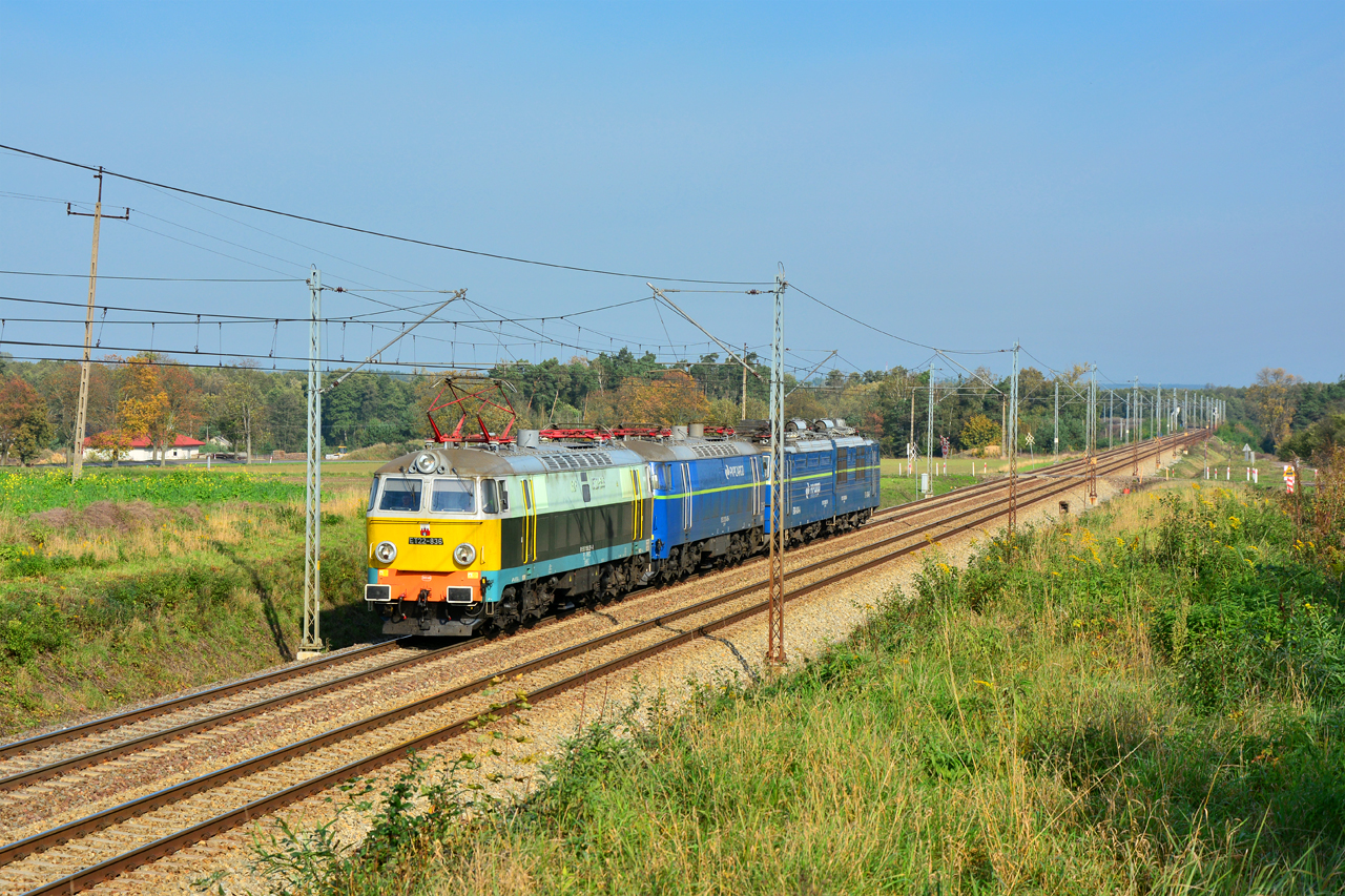 ET22-836