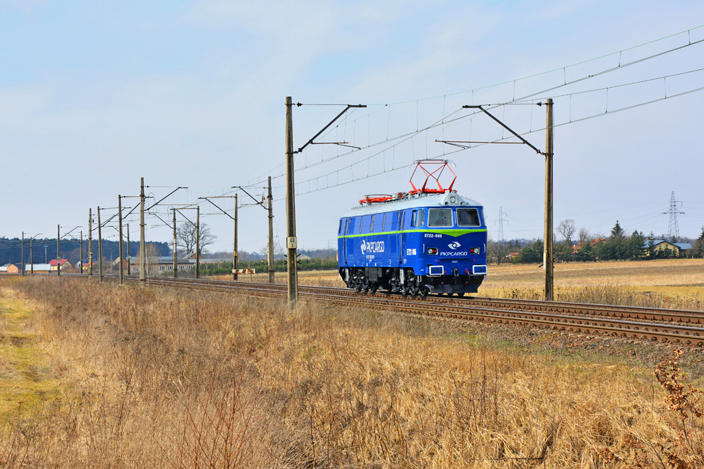 ET22-906