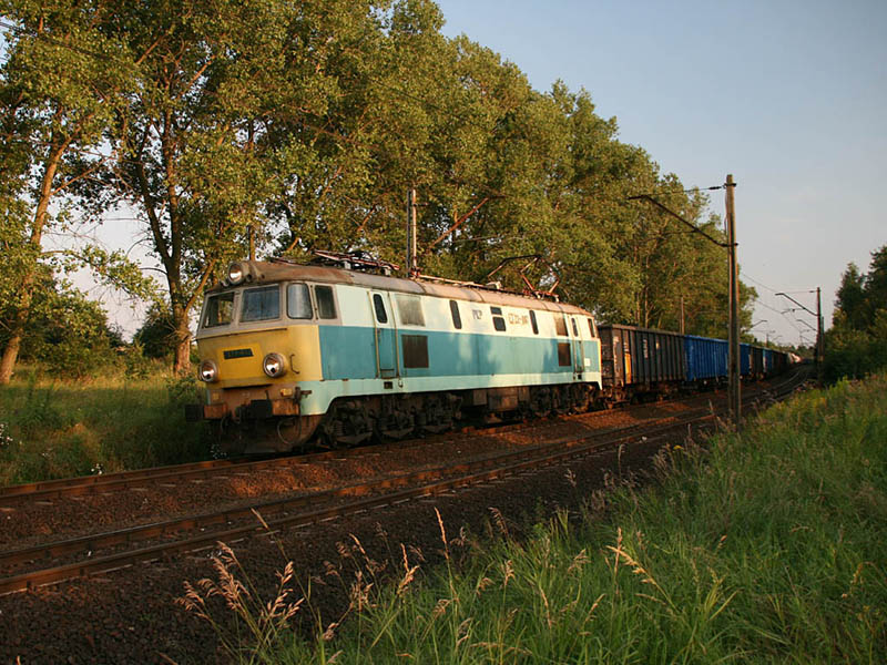 ET22-897