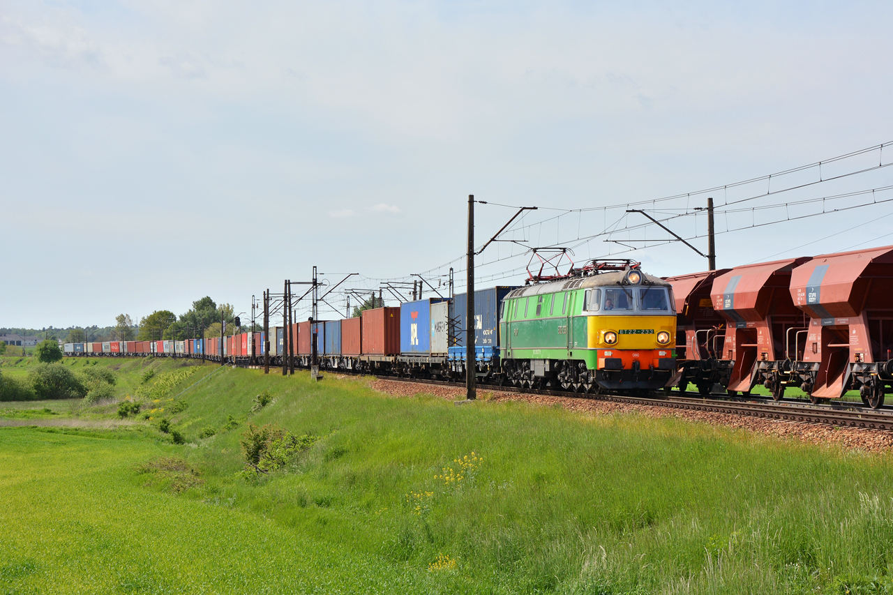 ET22-233