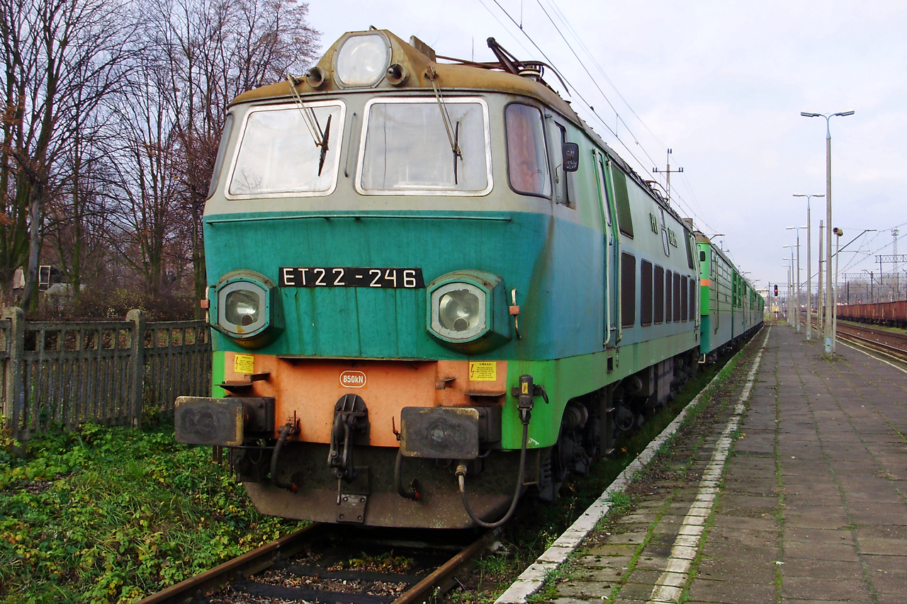 ET22-246