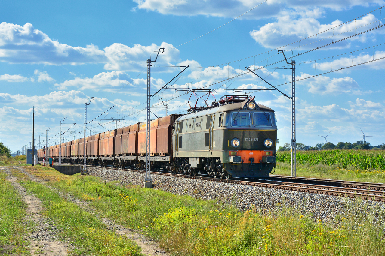 ET22-676