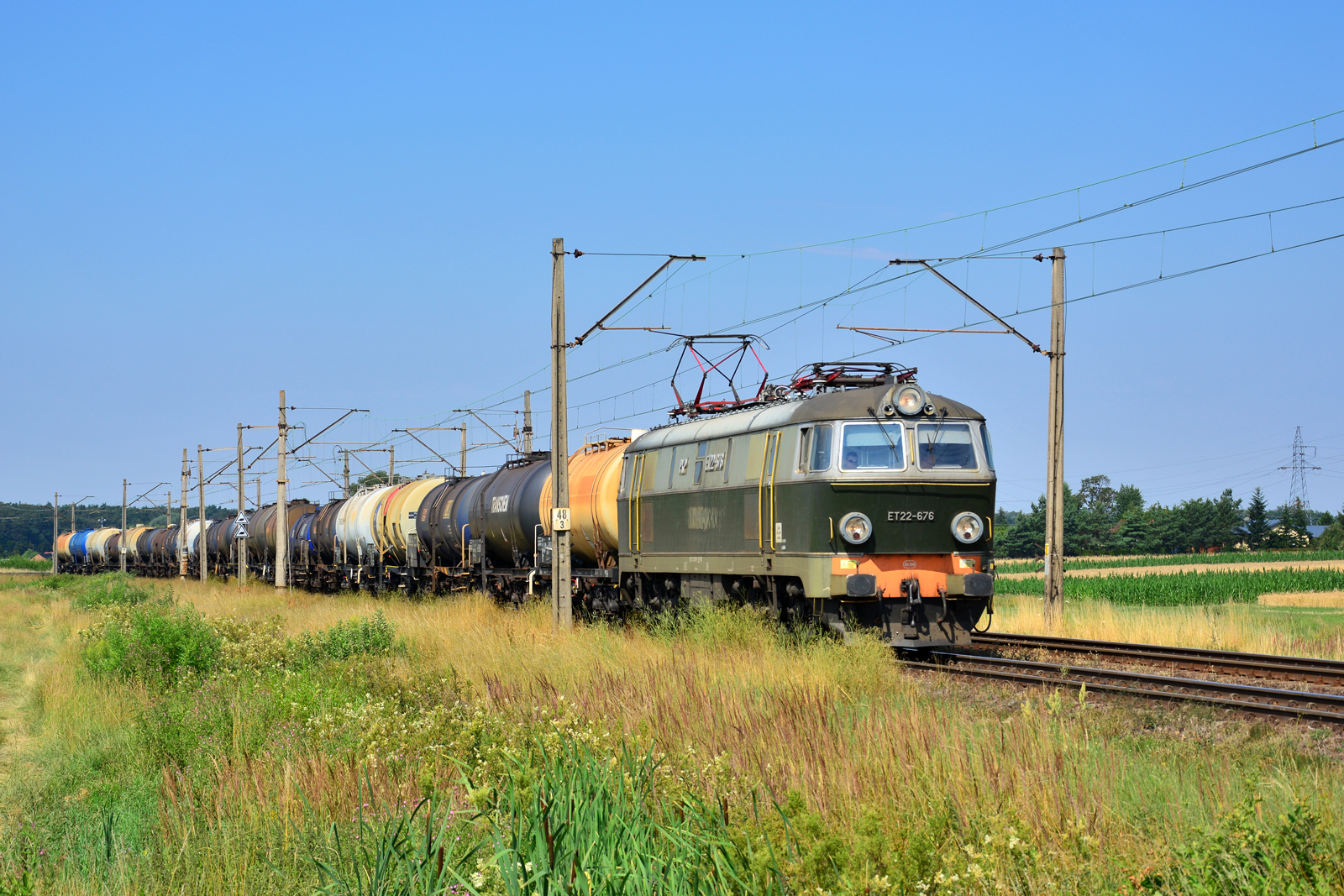 ET22-676