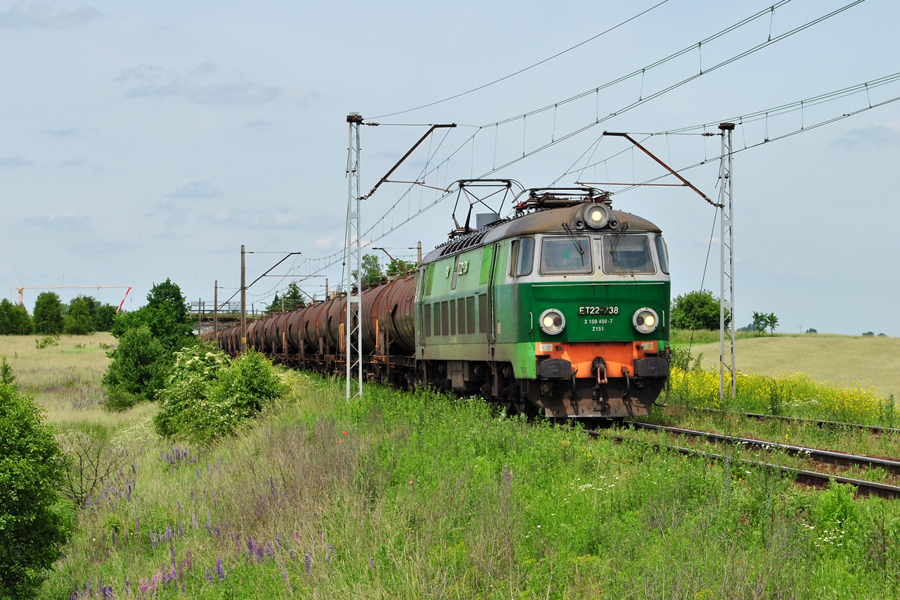 ET22-738
