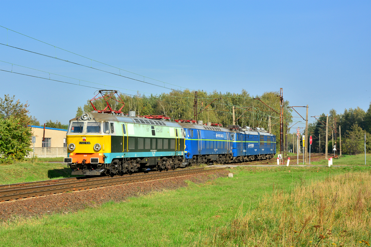 ET22-836
