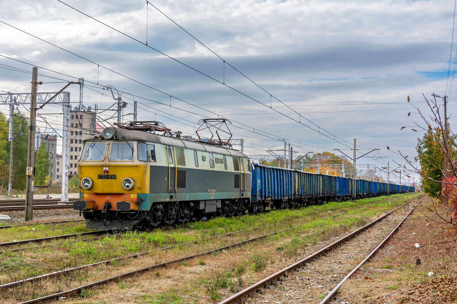 ET22-836