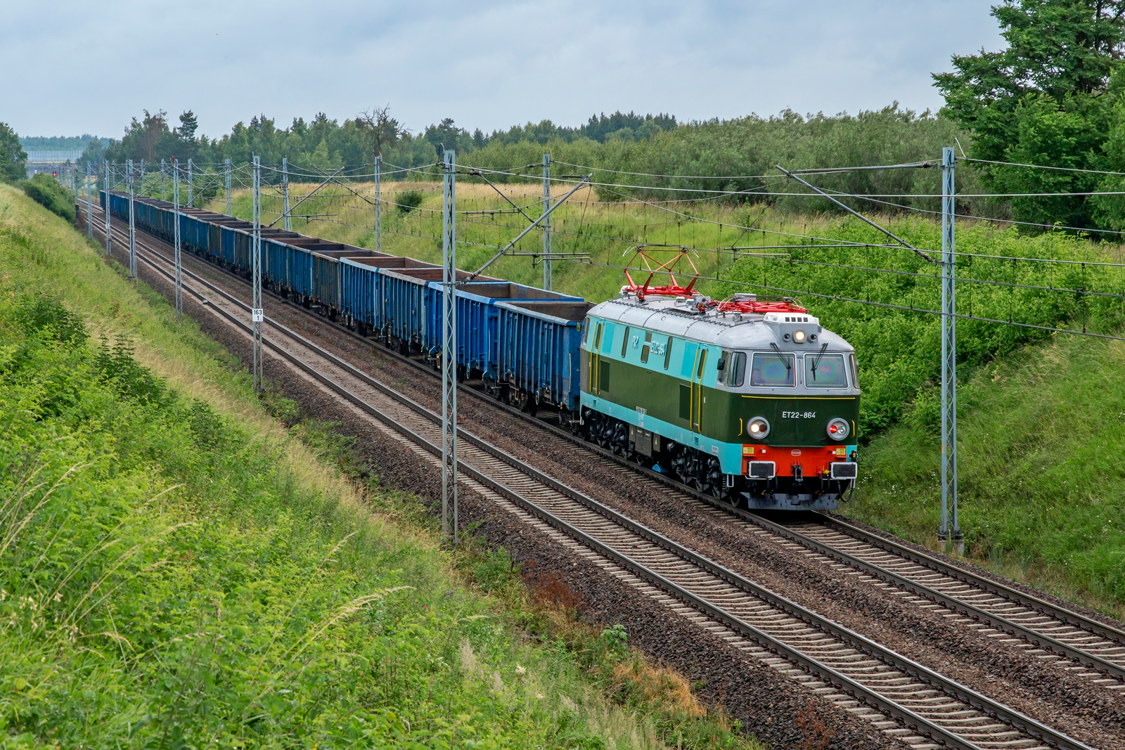 ET22-864