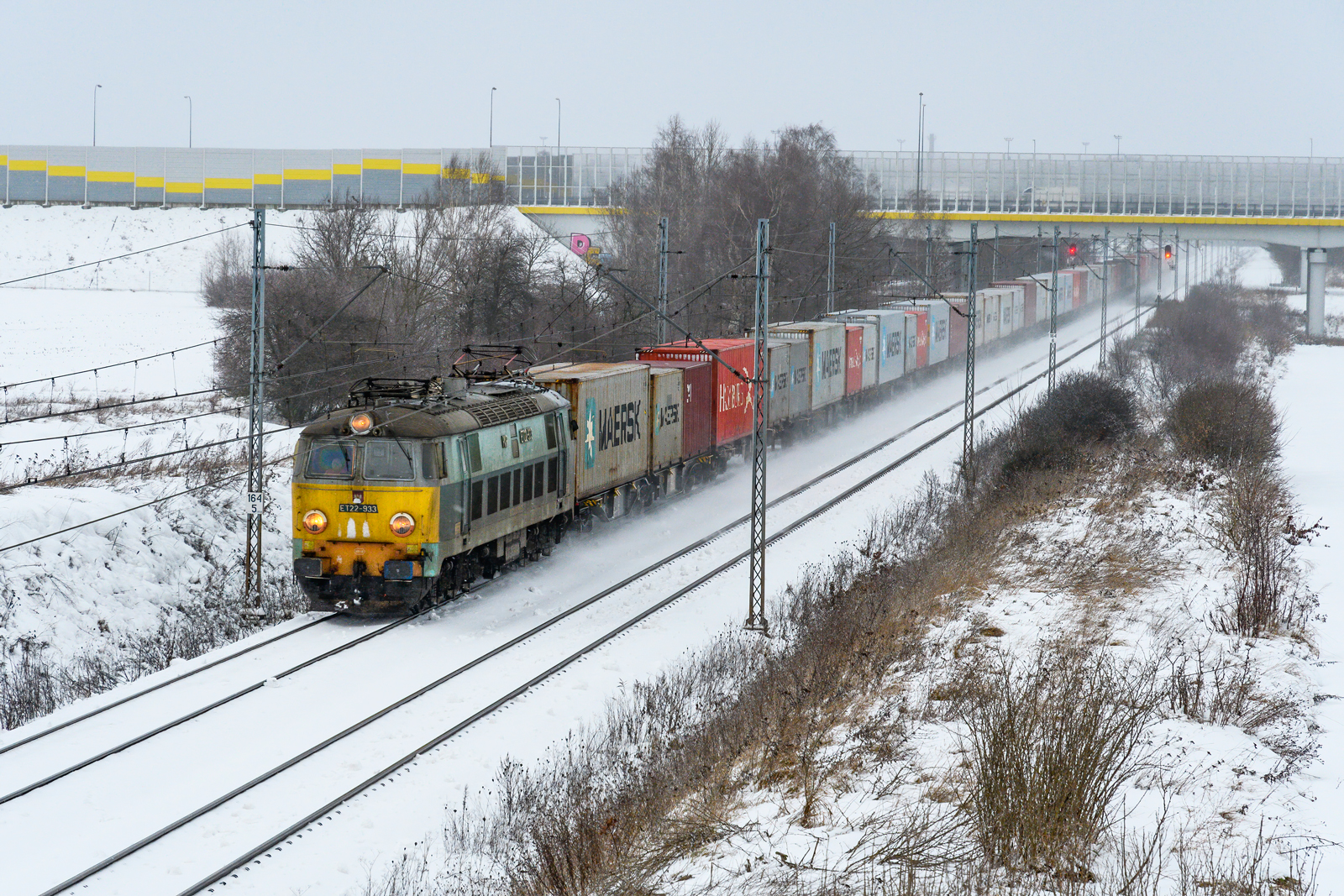 ET22-933