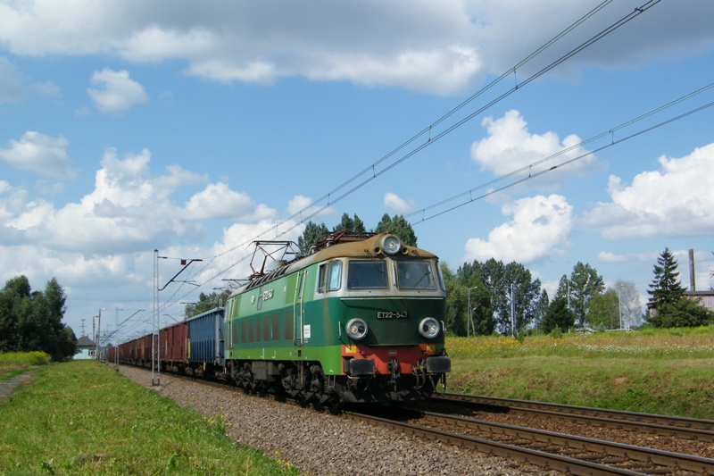 ET22-543