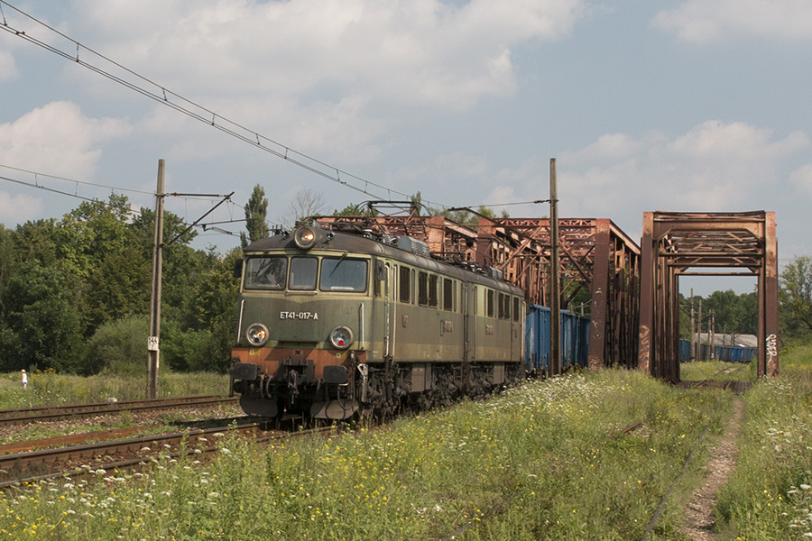 ET41-017