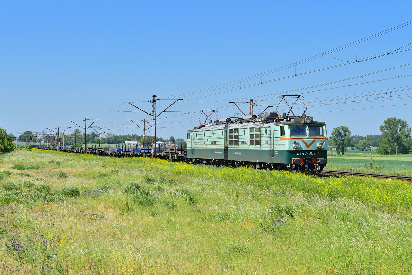 ET42-007