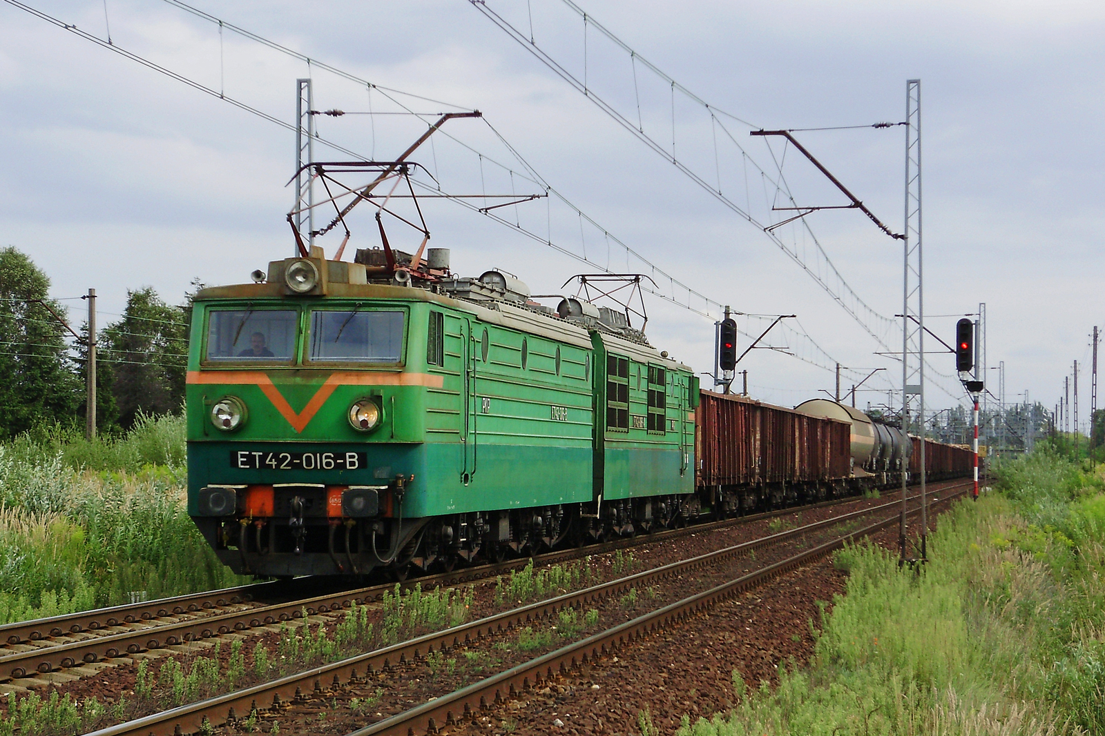 ET42-016