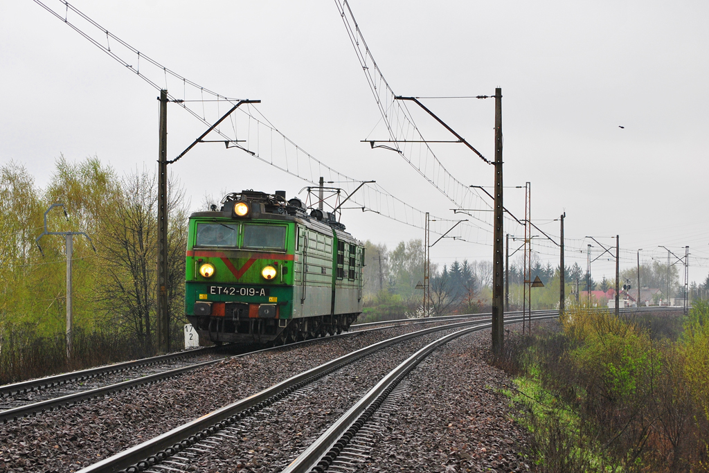 ET42-019