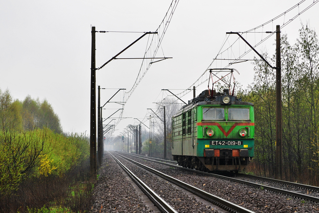 ET42-019