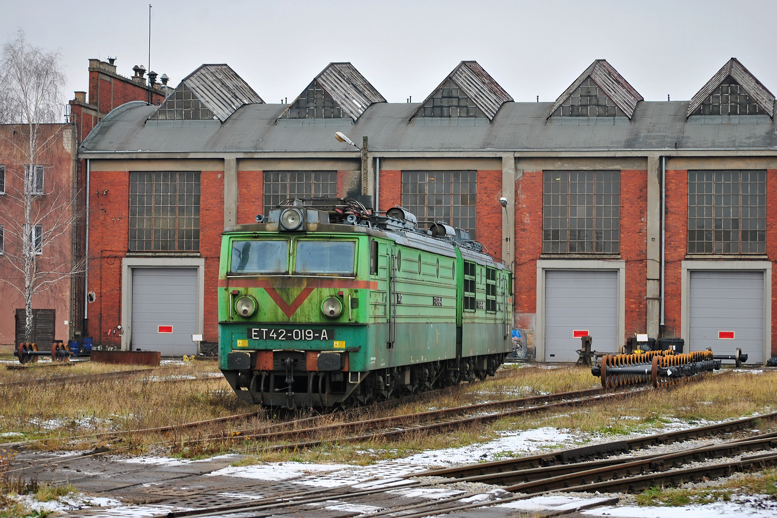 ET42-019