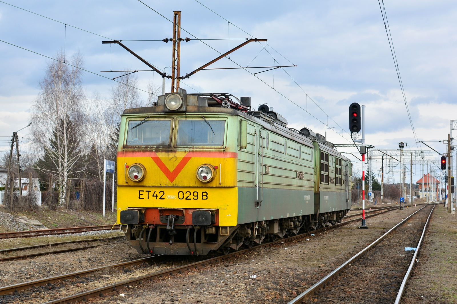 ET42-029