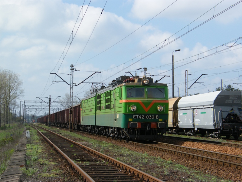ET42-030