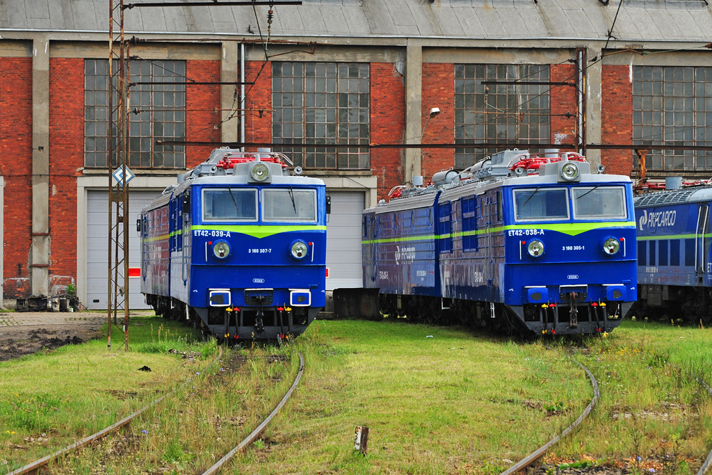 ET42-038