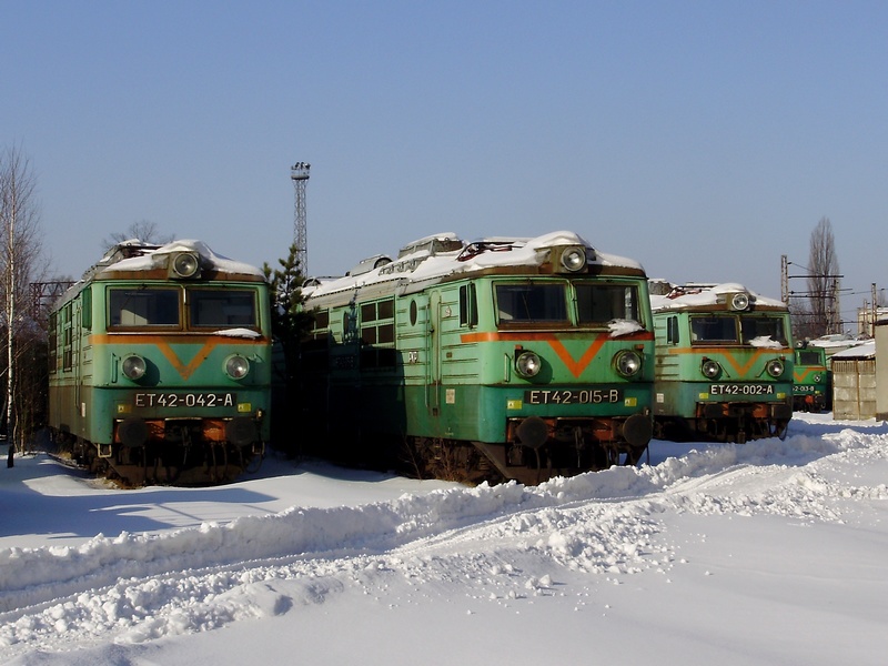 ET42-042
