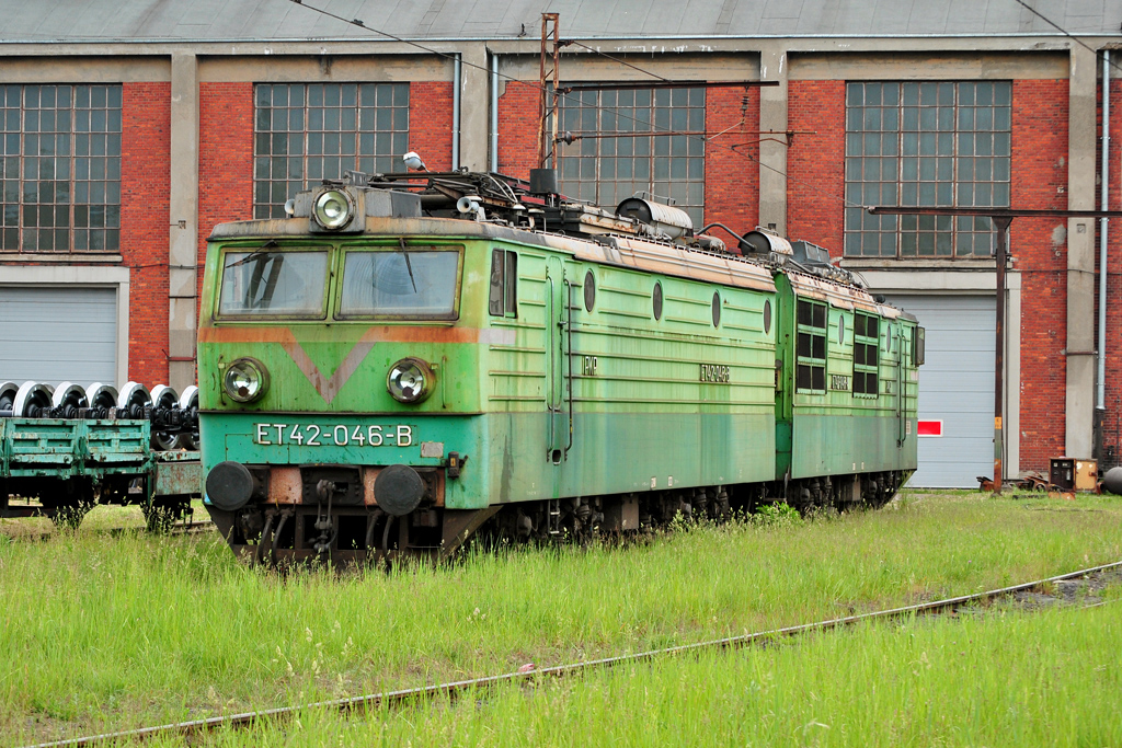 ET42-046