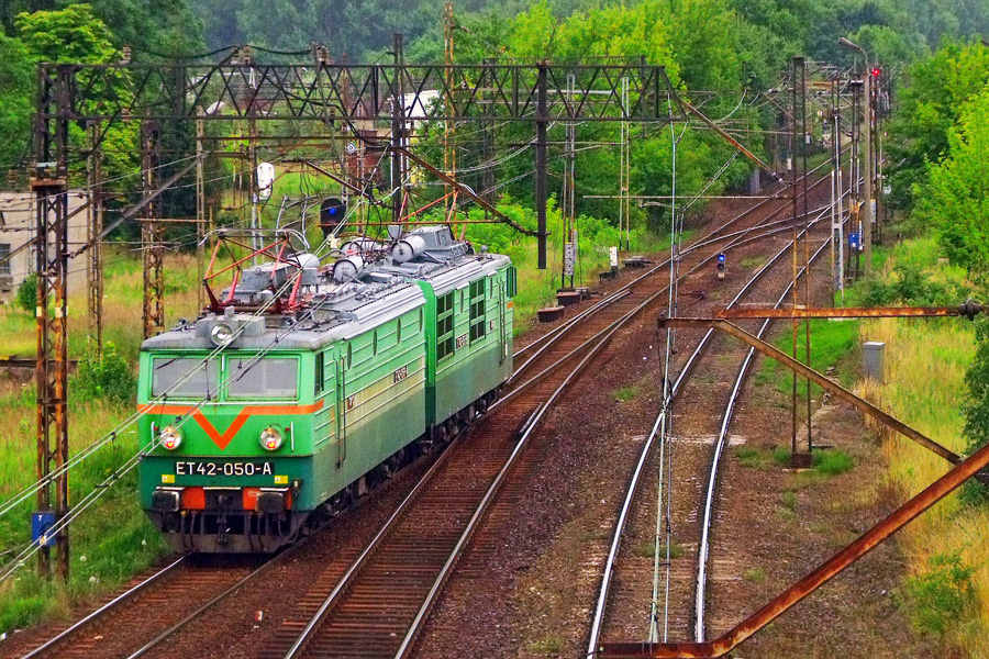 ET42-050
