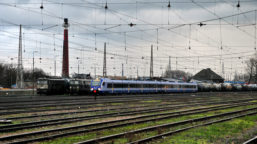 ED160-017