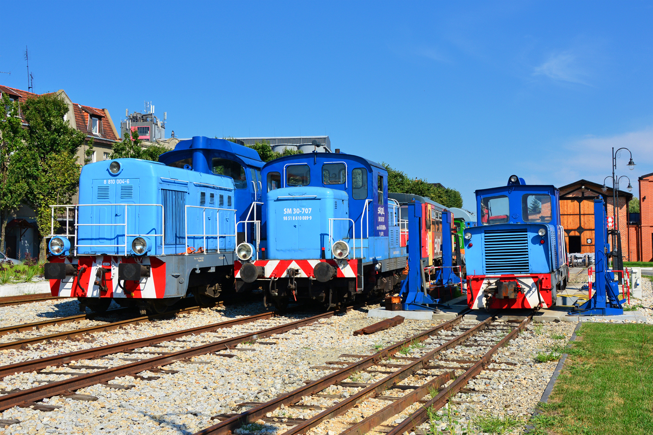 SM30-707
