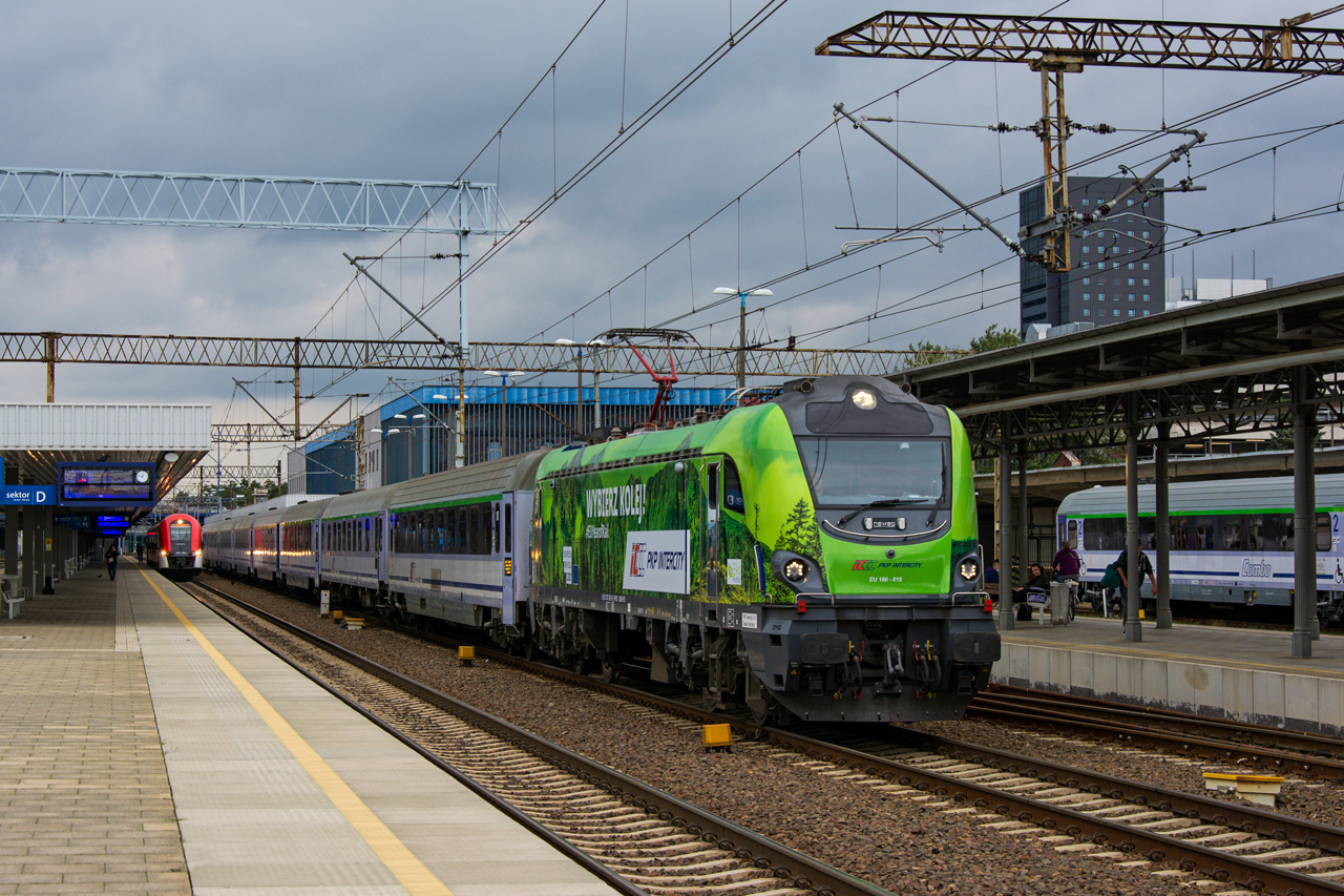 EU160-015