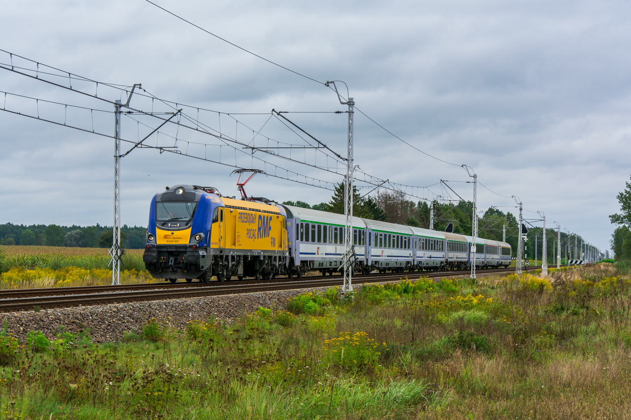 EU160-027
