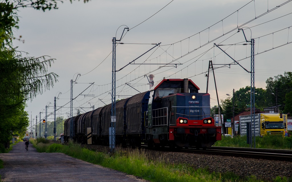 6Dg-139