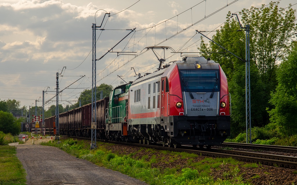 E6ACTa-006 & SM42-387