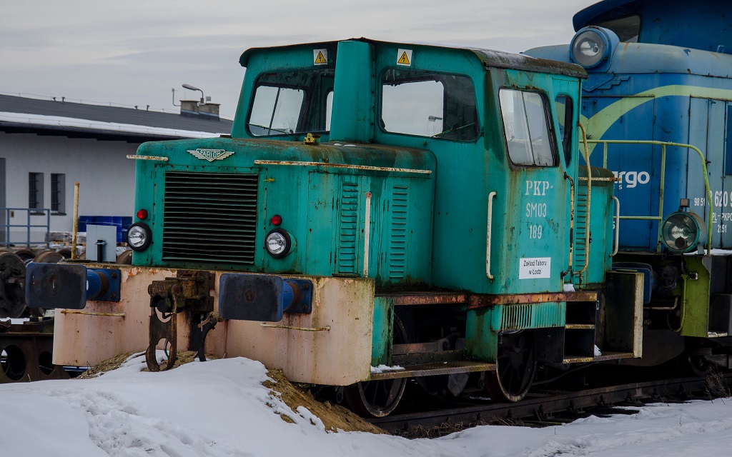 SM03-189