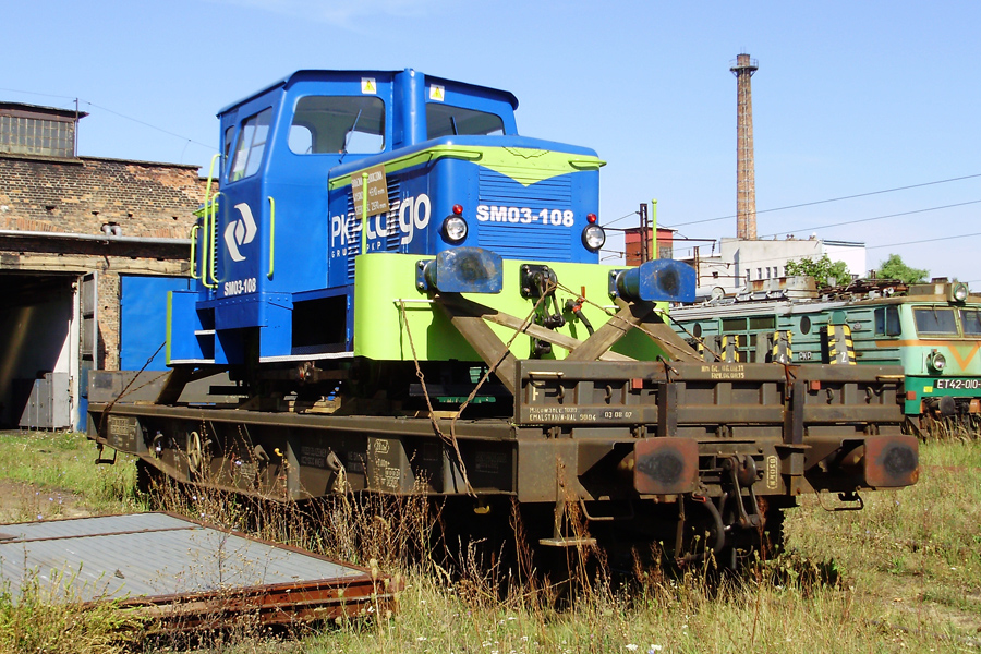 SM03-108