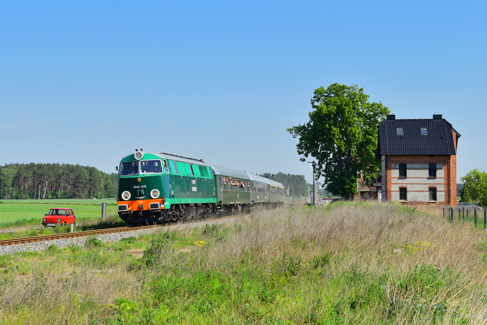 SU45-079