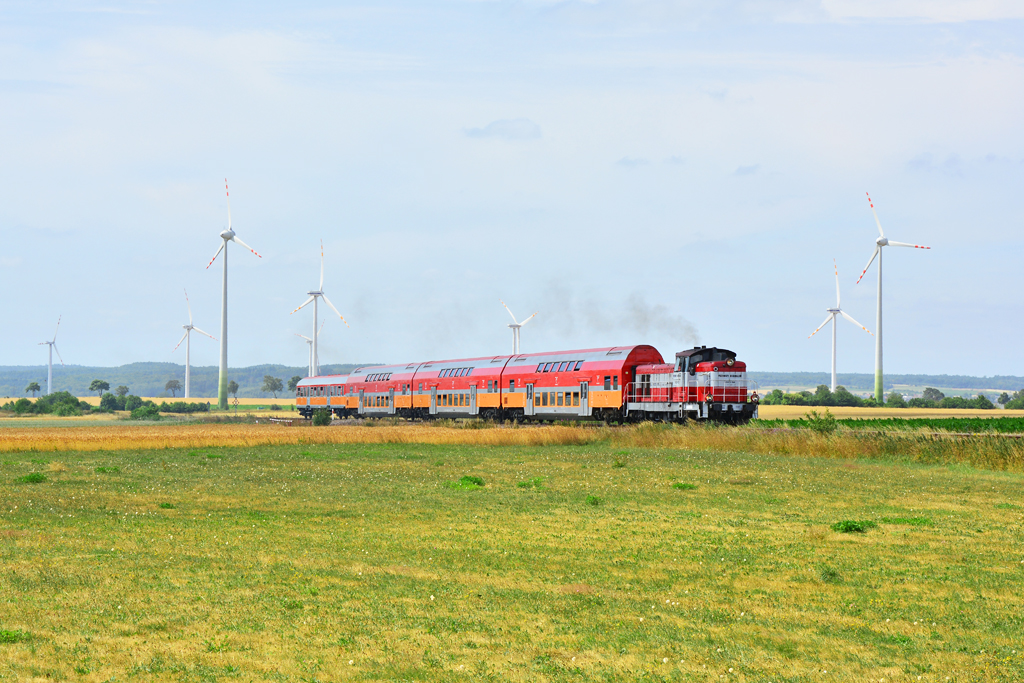 SU42-533