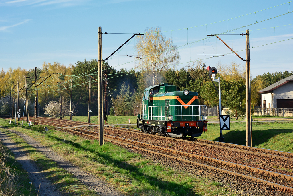 SU42-536