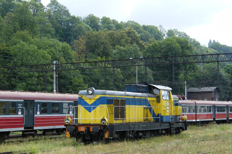 SU42-504
