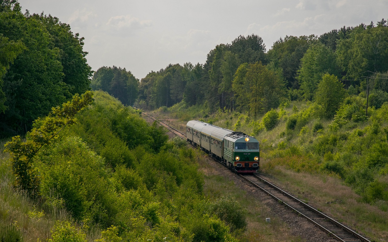 SU46-029