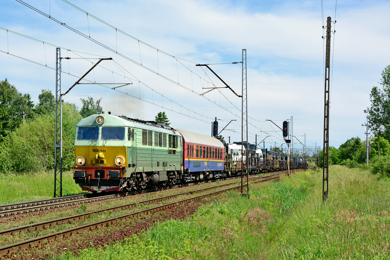 SU46-047