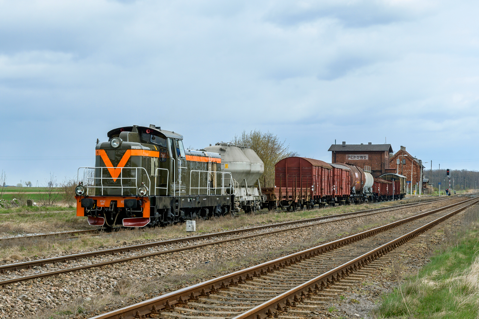 SP42-001