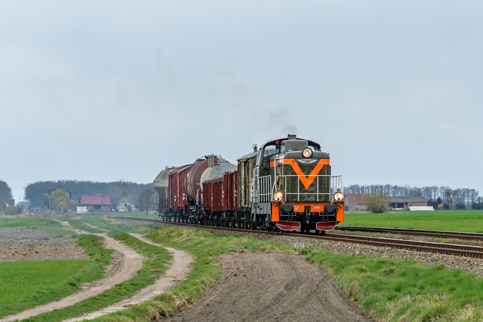 SP42-001