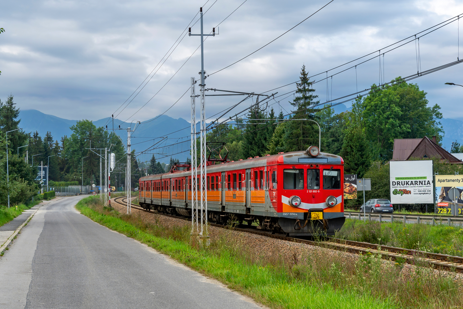 EN57-1056