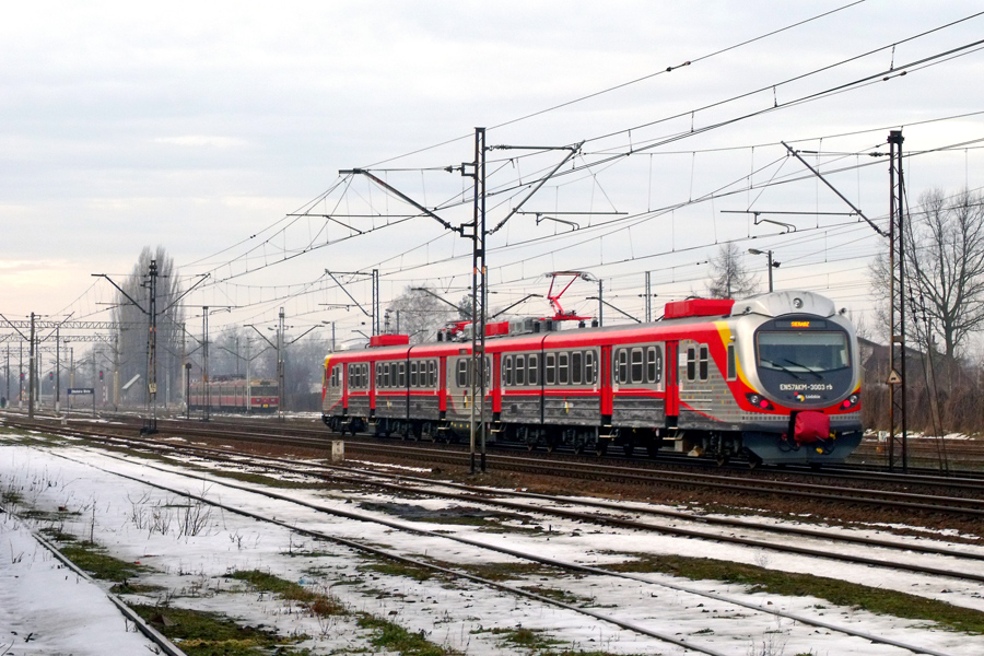 EN57AKM-3003