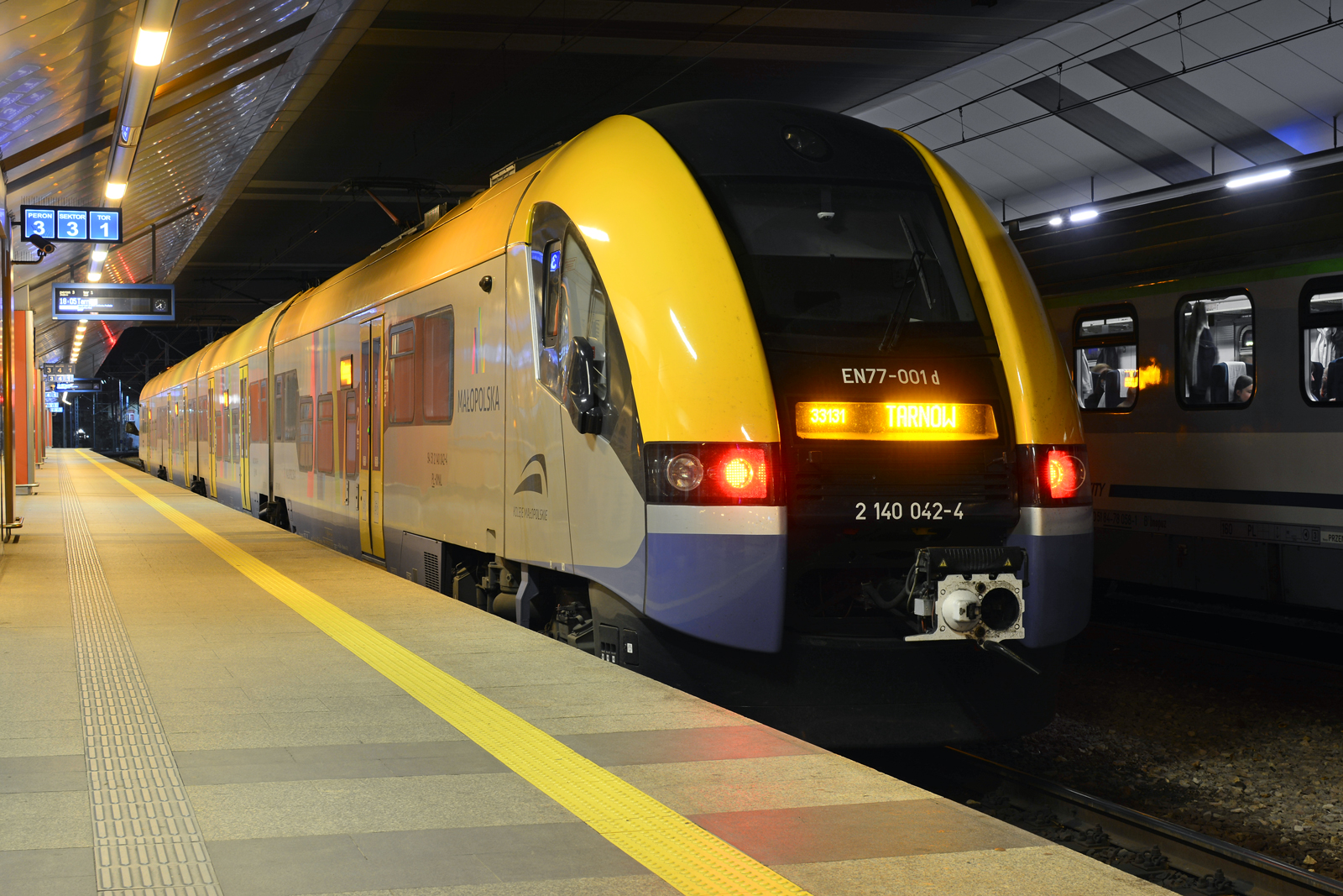 EN77-001