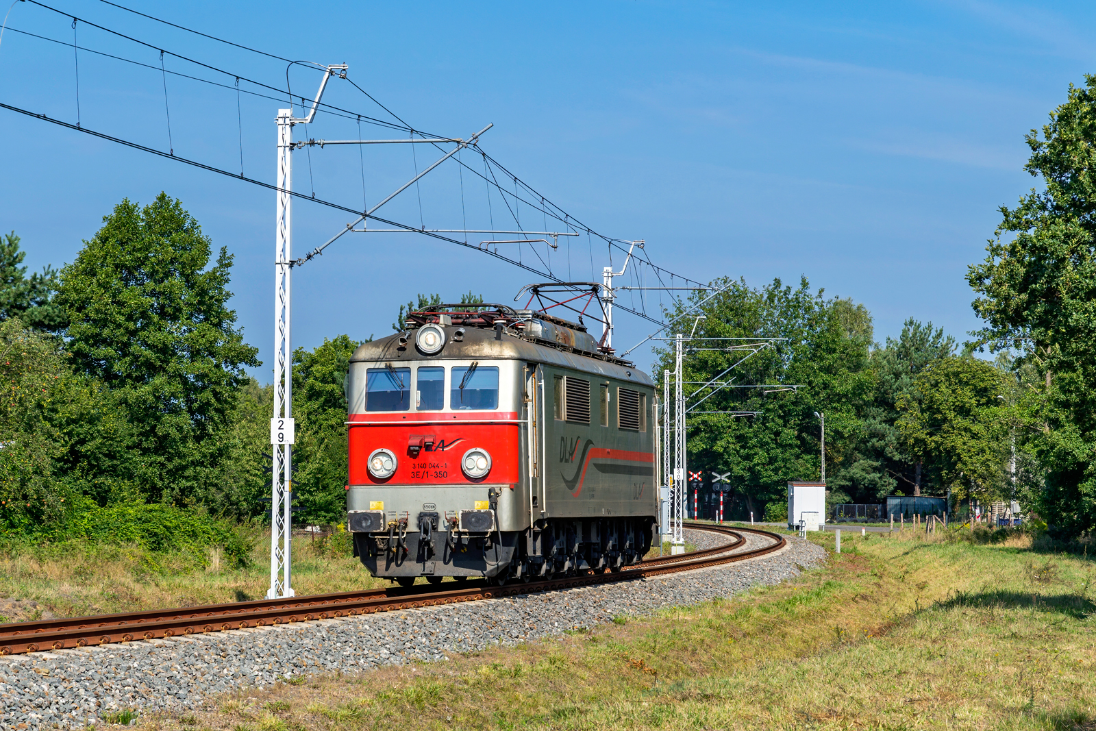 3E/1-350