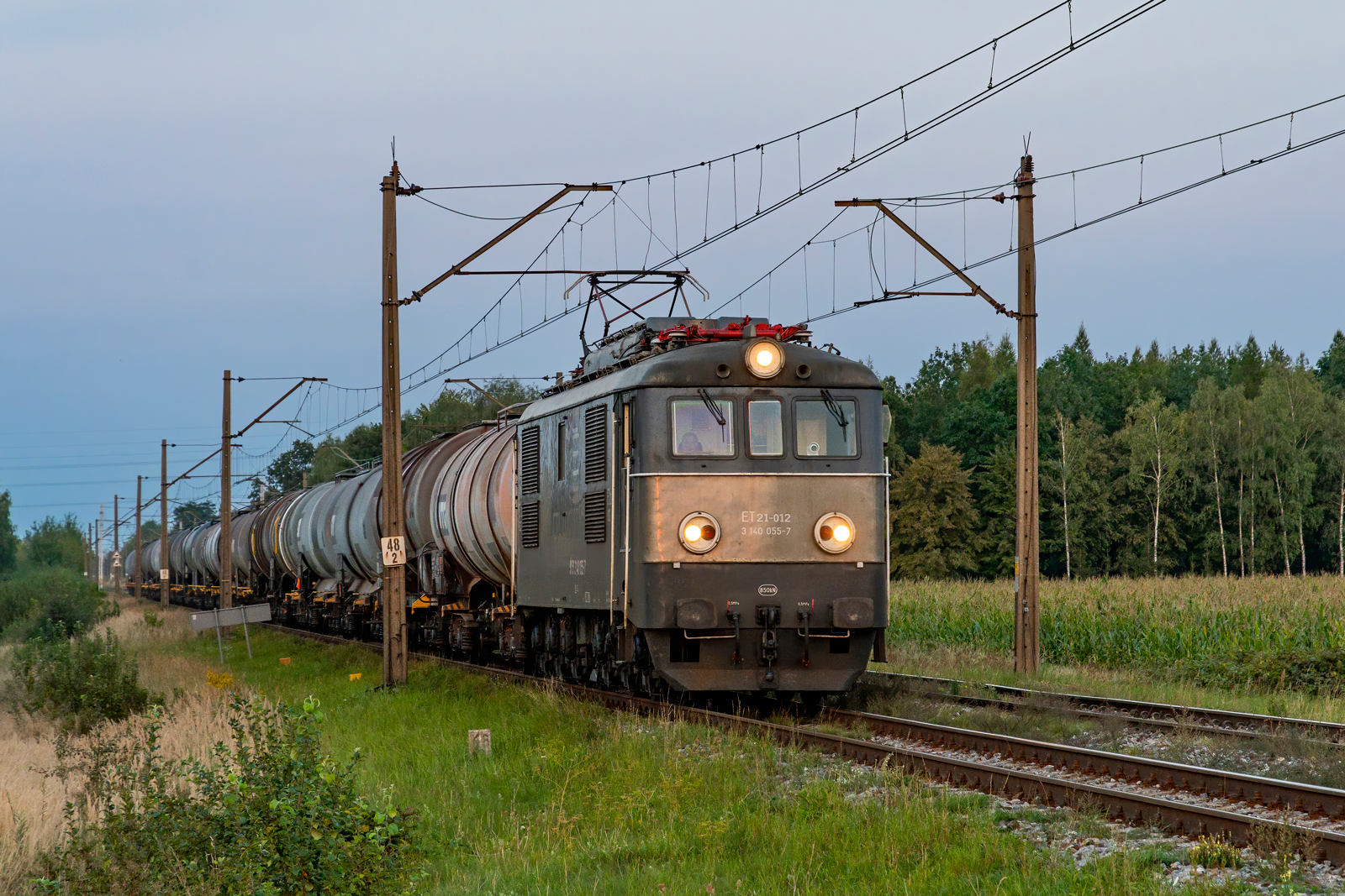 ET21-012