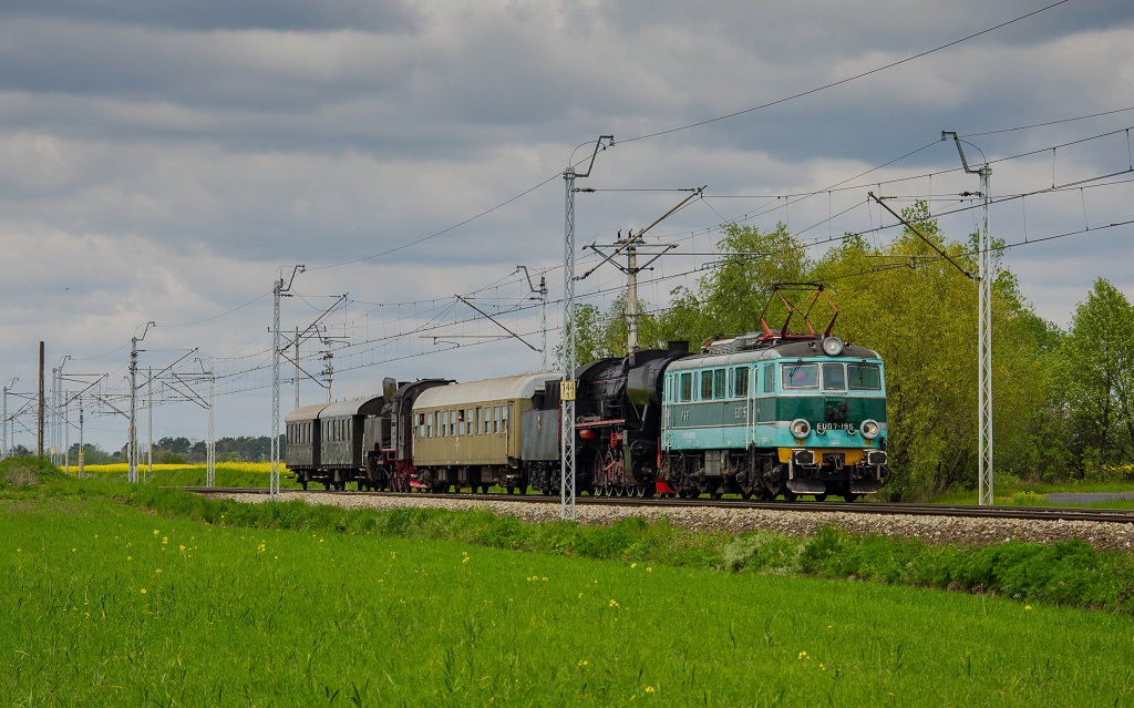 EU07-195 & Ty2-911 & TKt48-191